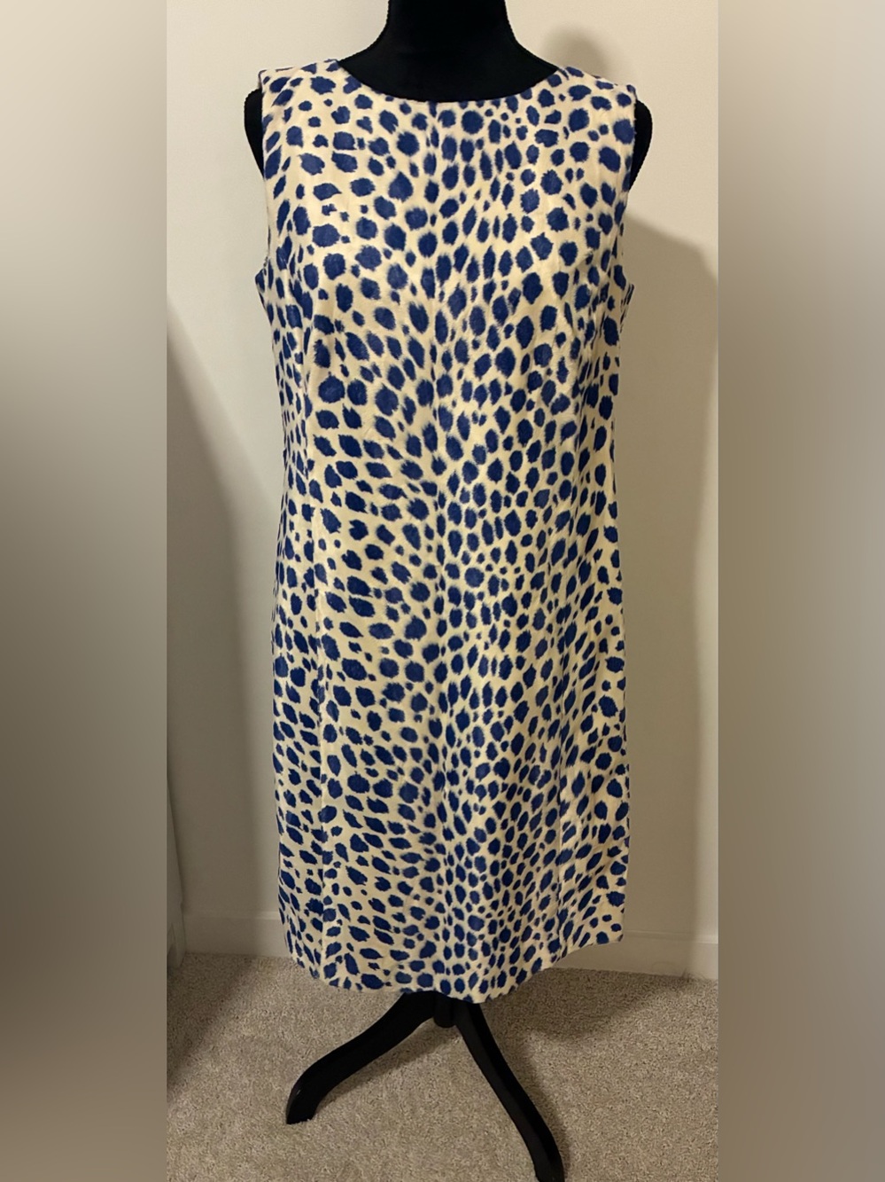 Akris Punto Blue and White Sleeveless Printed Shift Dress